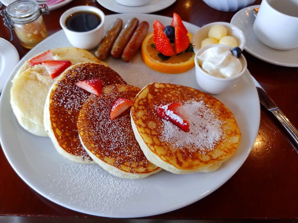 Eclipse Restaurant | 1235 Deerhurst Dr, Huntsville, ON P1H 2E8, Canada | Phone: (705) 789-7113