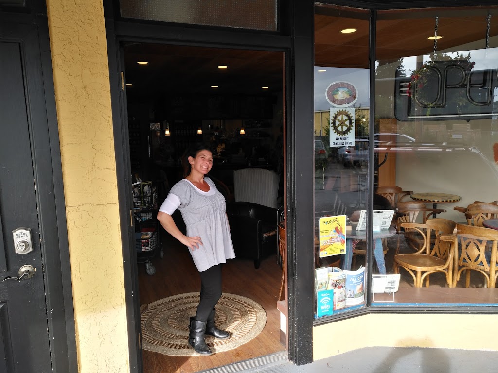 Book Nook Coffee House | book store | 2859 Oak St, Chemainus, BC V0R 1K1, Canada | 2502469188 OR +1 250-246-9188