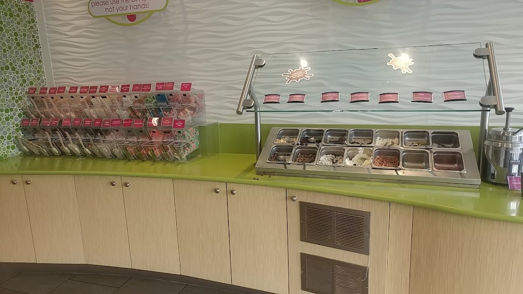 Menchies Frozen Yogurt Airdrie | 35 MacKenzie Way SW #1107-08, Airdrie, AB T4B 0V7, Canada | Phone: (403) 980-7220