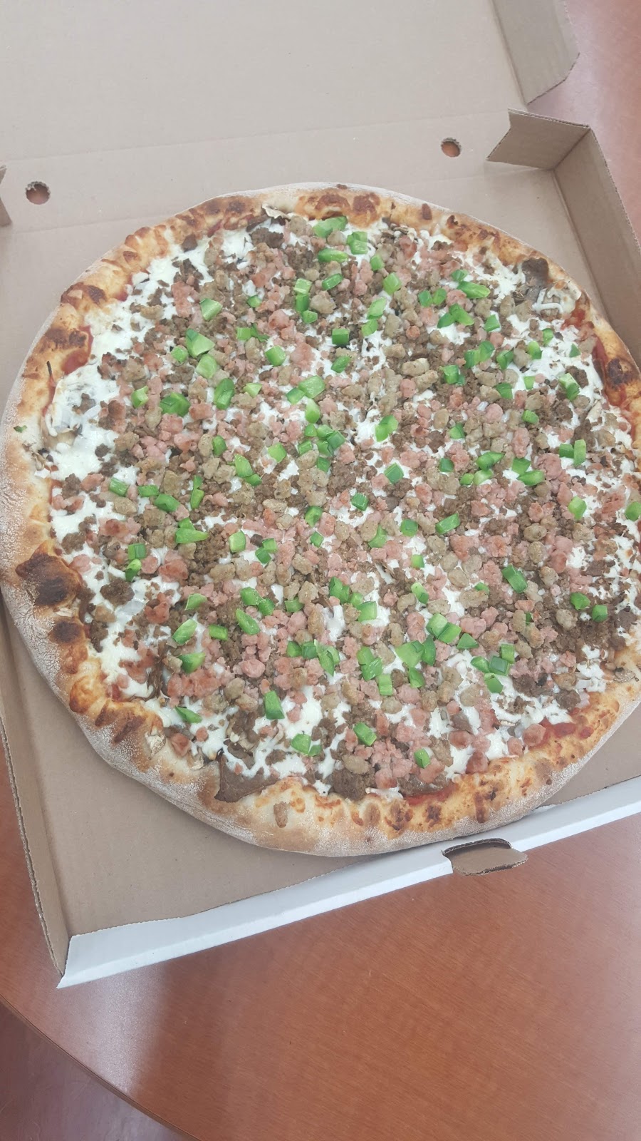 Golden Star Grocery & Pizza Takeout | 2863 Nova Scotia Trunk 2, Shubenacadie, NS B0N 2H0, Canada | Phone: (902) 758-2347
