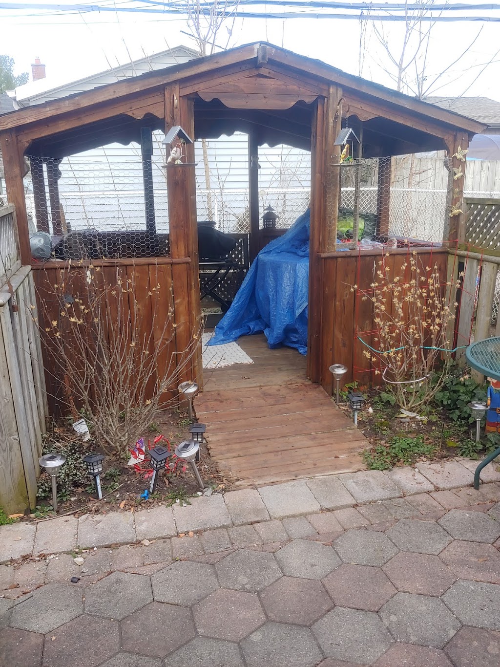Cw landscaping | 231 Ardsley Crescent, London, ON N5W 5E2, Canada | Phone: (519) 719-5191
