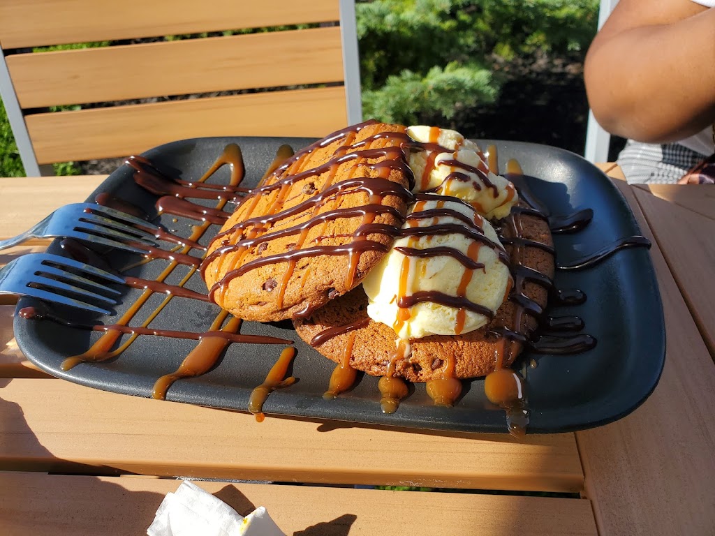 Kelseys | 821 Paramount Dr, Stoney Creek, ON L8J 2L6, Canada | Phone: (905) 561-8891