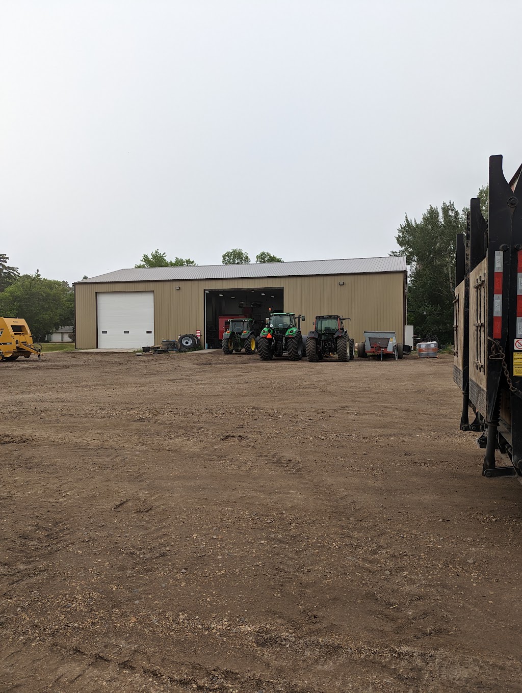 H & L Motors | Cochrane St, Glenboro, MB R0K 0X0, Canada | Phone: (204) 827-2112