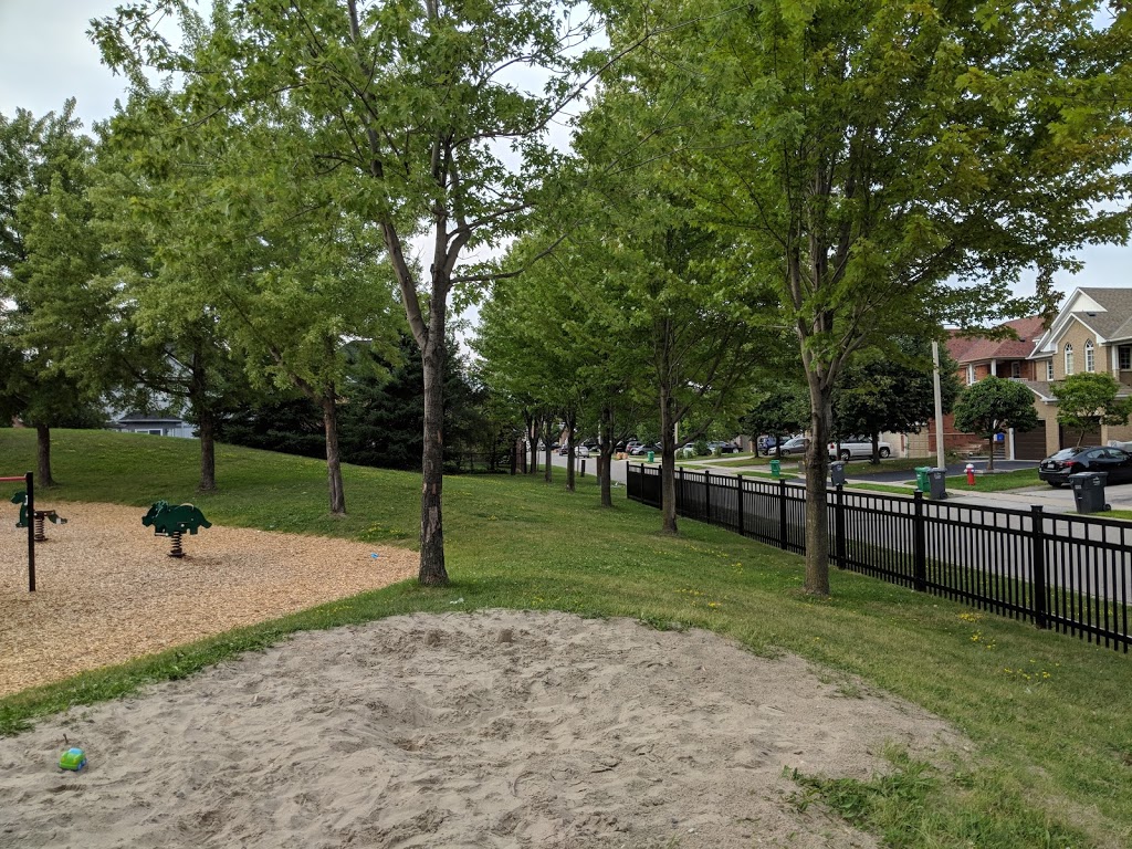 Godwick Green | 1371 Godwick Dr, Mississauga, ON L5N 7X3, Canada | Phone: (905) 615-4311