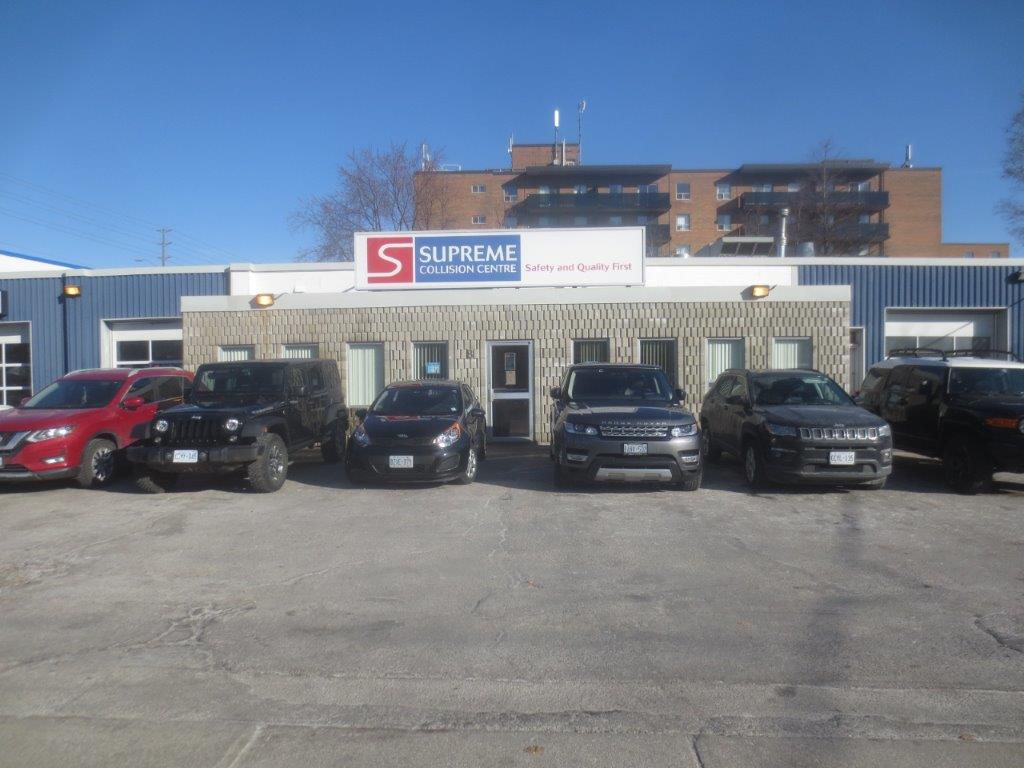 Supreme Collision Centre | 8 Clark Ave, Thornhill, ON L3T 1R8, Canada | Phone: (905) 889-7281
