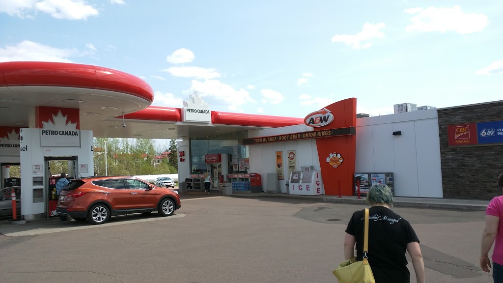 A&W Canada | 2600 Mountain Rd, Moncton, NB E1G 3T6, Canada | Phone: (506) 859-6000