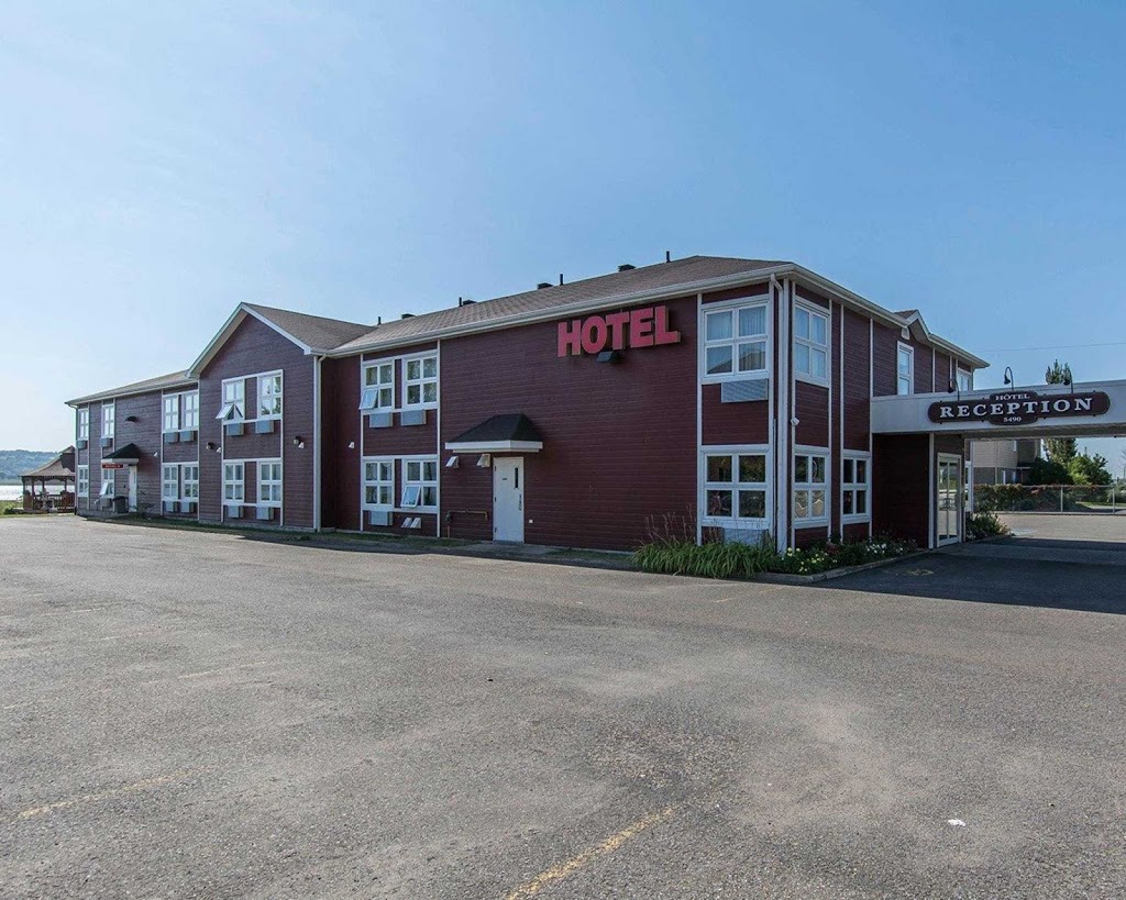 Econo Lodge Montmorency Falls | 5490 Boulevard Sainte-Anne, Boischatel, QC G0A 1H0, Canada | Phone: (418) 822-4777