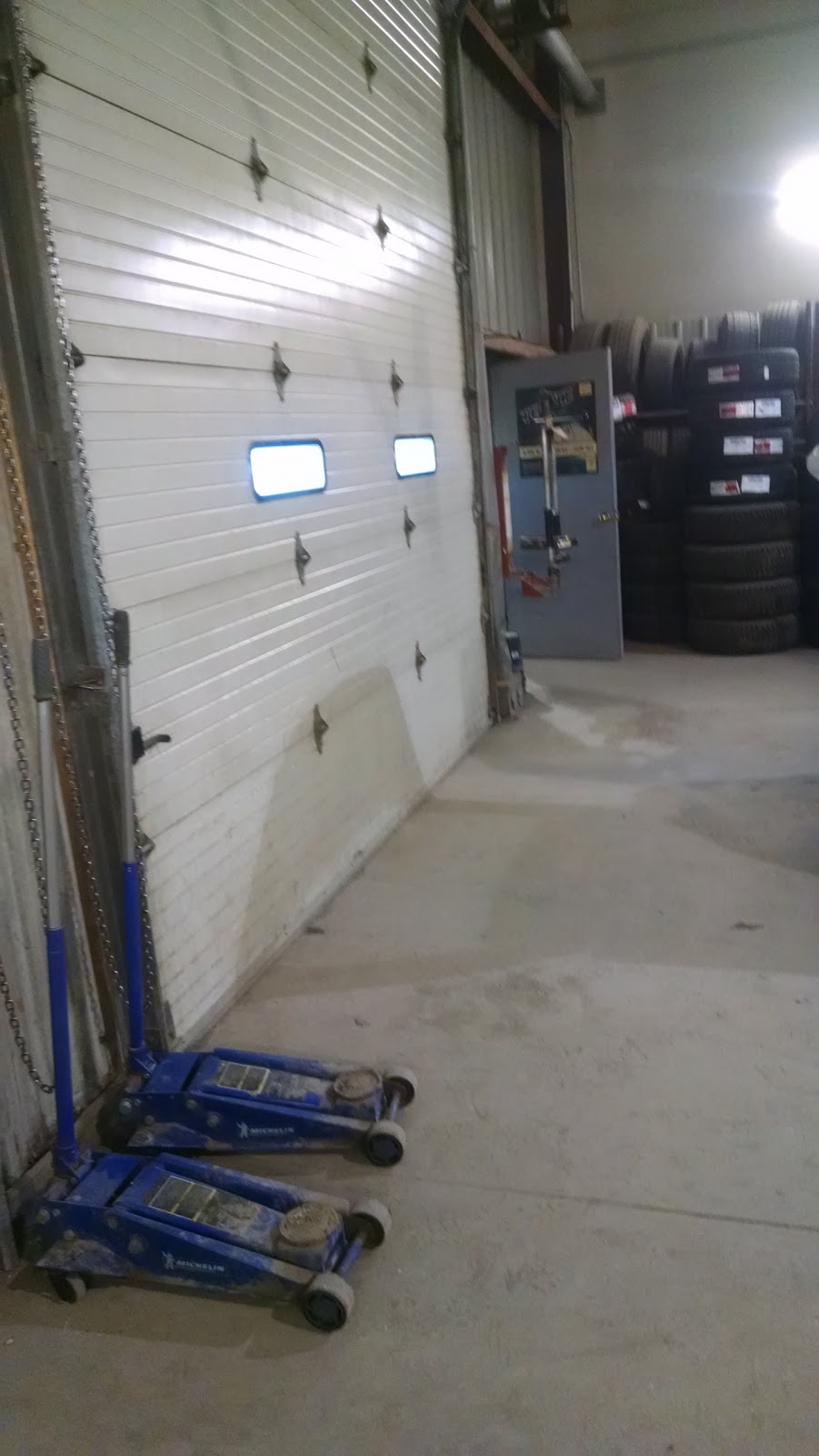 Eds Tire Store | 80 Thornhill St, Morden, MB R6M 1C7, Canada | Phone: (204) 822-6127