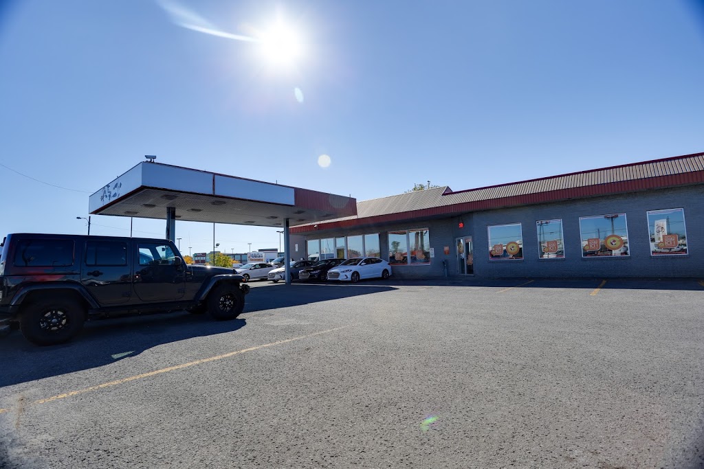 Globe Location Auto & Camion (Car & Truck Rental) | 320 Québec 132 #101, Saint-Constant, QC J5A 1M3, Canada | Phone: (450) 845-9908
