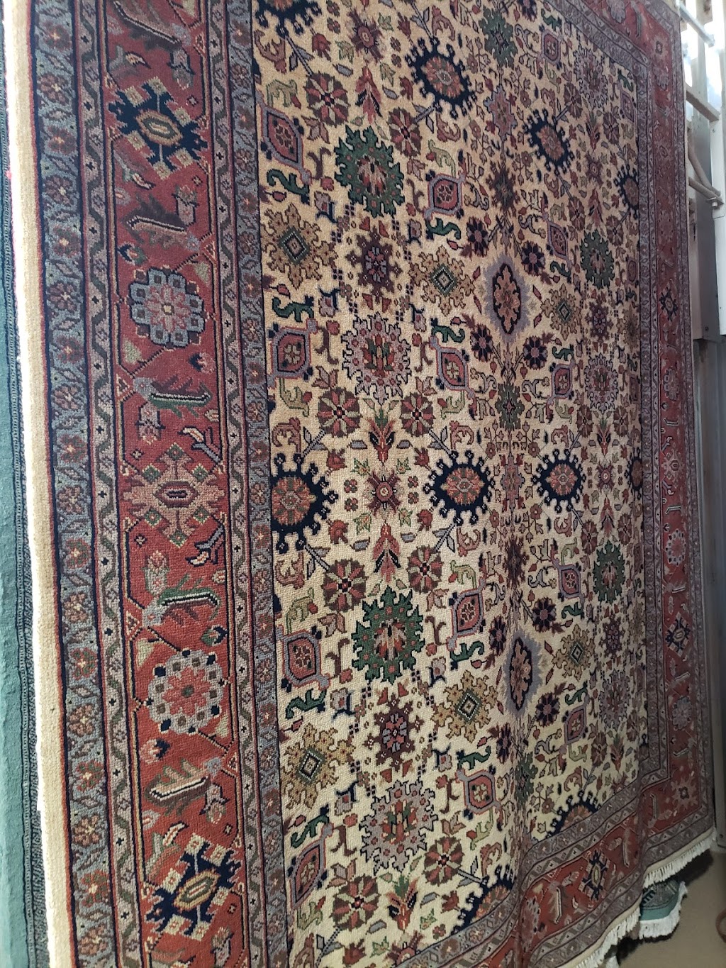 Carpets And Home | 2834 Millar Ave, Saskatoon, SK S7K 5X7, Canada | Phone: (306) 933-9797