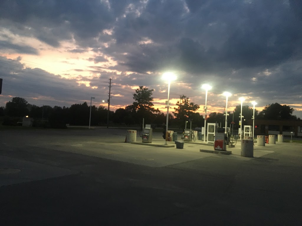 Petro-Pass Truck Stop | 660 Clarke Rd, London, ON N5V 3A9, Canada | Phone: (519) 453-6960