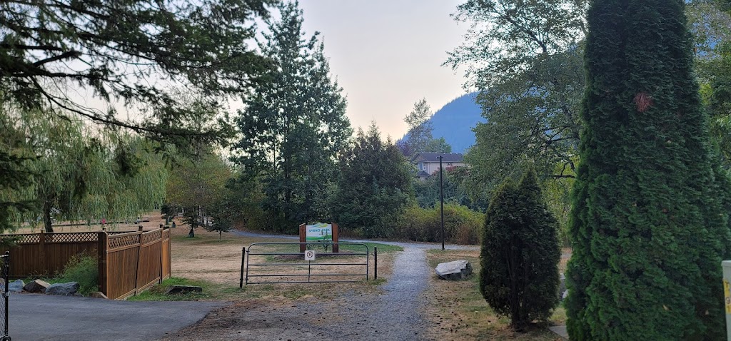 Spring Park | 300 Eagle St, Harrison Hot Springs, BC V0M 1K0, Canada | Phone: (604) 796-2171