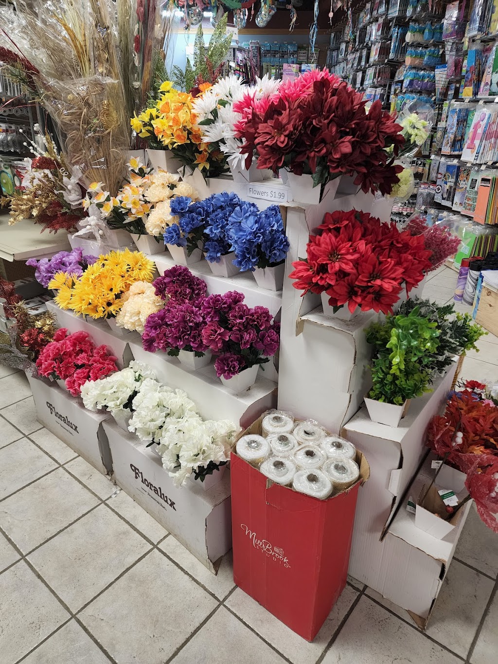 Your Dollar Mart Plus | 4600 48 St, Stony Plain, AB T7Z 1L4, Canada | Phone: (780) 968-8555