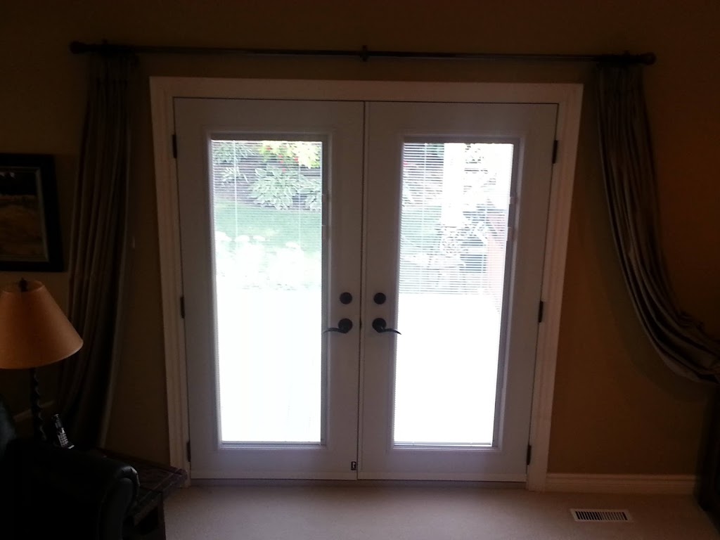 Window and Door Specialist | 1681 Seymour Crescent, London, ON N6G 5N5, Canada | Phone: (877) 406-6999