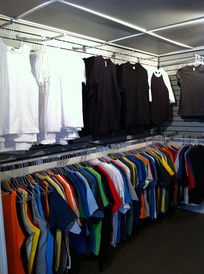 Red Diamond Screenprinting Inc. | 43 Grenfell Crescent, Nepean, ON K2G 0G3, Canada | Phone: (613) 727-7372