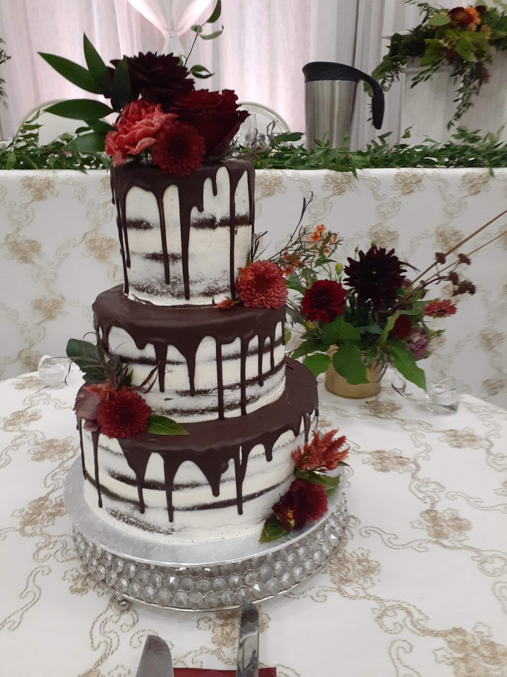 Mimozas Custom Cakes | 273 W 16th St, Hamilton, ON L9C 4C7, Canada | Phone: (905) 807-8869