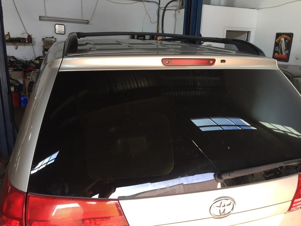 Leng Sin Motor | 1952 Kingsway Ave #202, Port Coquitlam, BC V3C 6C2, Canada | Phone: (604) 944-6460