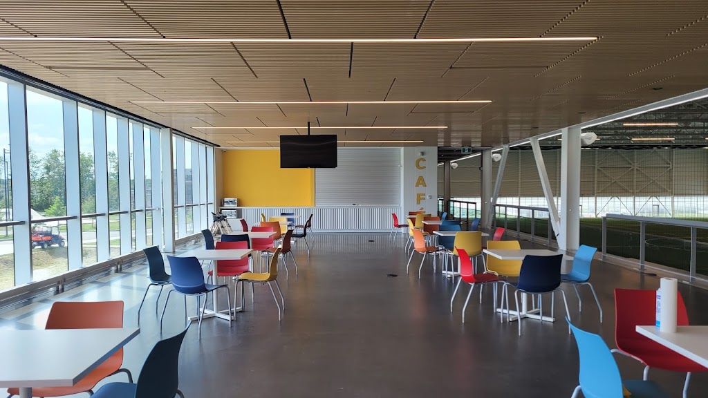 Centre sportif Claude-Beaulieu | 725 Rue Ouimet, Saint-Jérôme, QC J7Z 6B4, Canada | Phone: (450) 432-0600