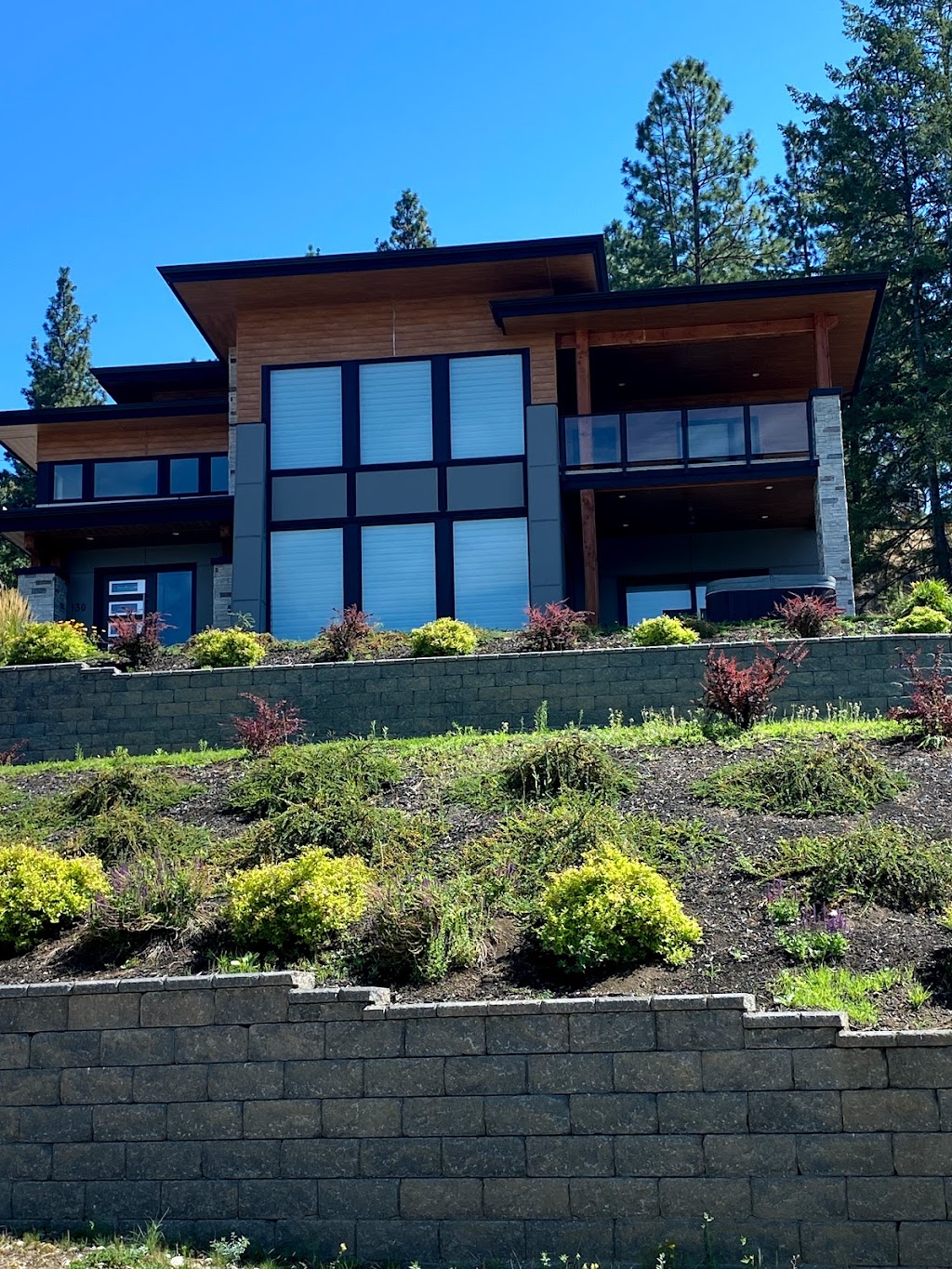 Taurus Painting and Renovation | 6701 Gilley Ave, Burnaby, BC V5H 3W8, Canada | Phone: (778) 594-7505