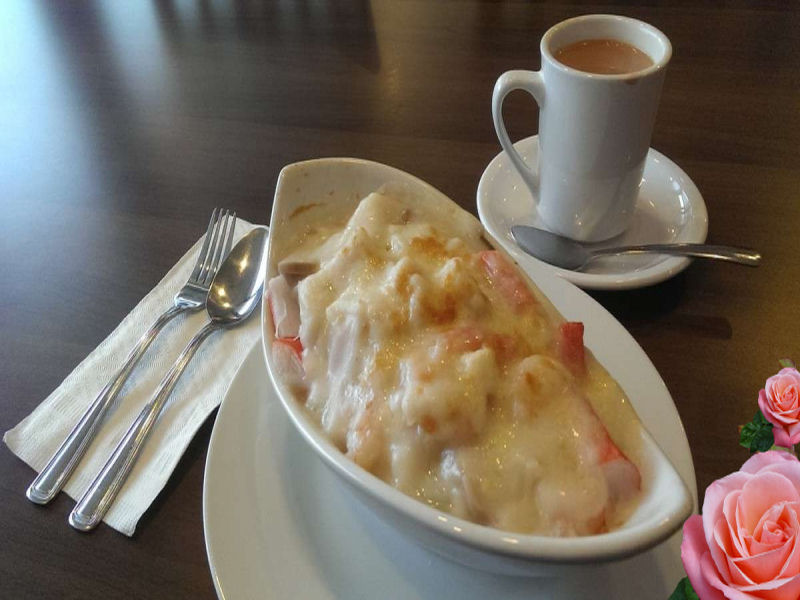 Sun Tin Day Cafe | 5137 Victoria Dr, Vancouver, BC V5P 3V1, Canada | Phone: (604) 336-6168