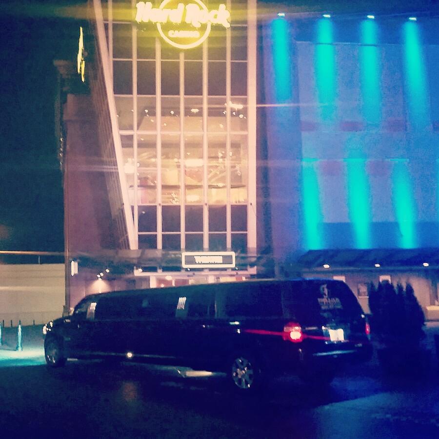 Fabulous Limousines Coquitlam | 3342 Leston Ave, Coquitlam, BC V3B 0H2, Canada | Phone: (778) 288-5466