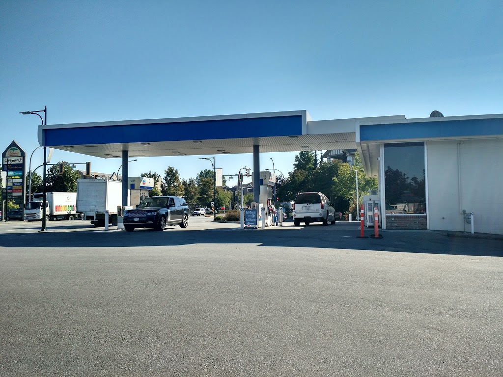 Chevron | 5206 Ladner Trunk Rd, Delta, BC V4K 1W3, Canada | Phone: (604) 946-4461