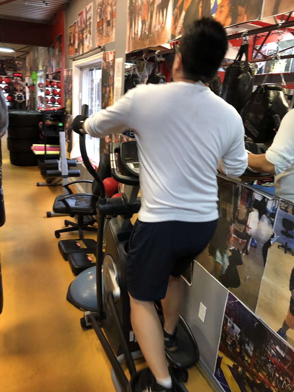 Cardio Boxe Sow | 1600 porte 100, Rue Soucy, Saint-Hubert, QC J4T 1A3, Canada | Phone: (514) 430-0329