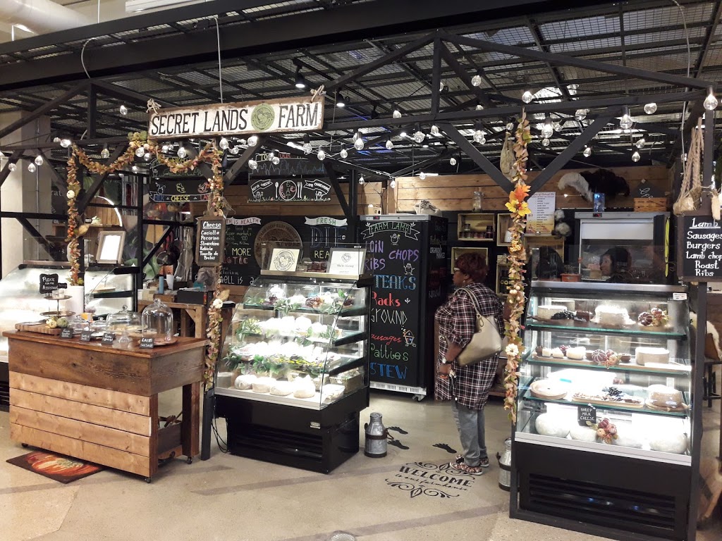 Secret Lands Farm Store | 100 City Centre Dr, Mississauga, ON L5B 2C9, Canada | Phone: (416) 533-5757