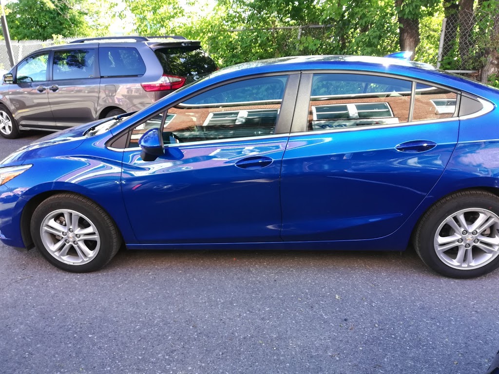 Thrifty Car Rental | 975 boul. Roméo-Vachon N, Dorval, QC H4Y 1H1, Canada | Phone: (877) 283-0898