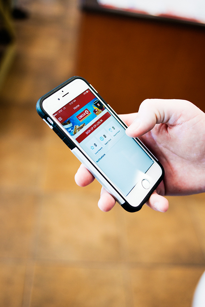 Circle K | 11440 Braeside Dr SW, Calgary, AB T2W 3N4, Canada | Phone: (403) 281-0144