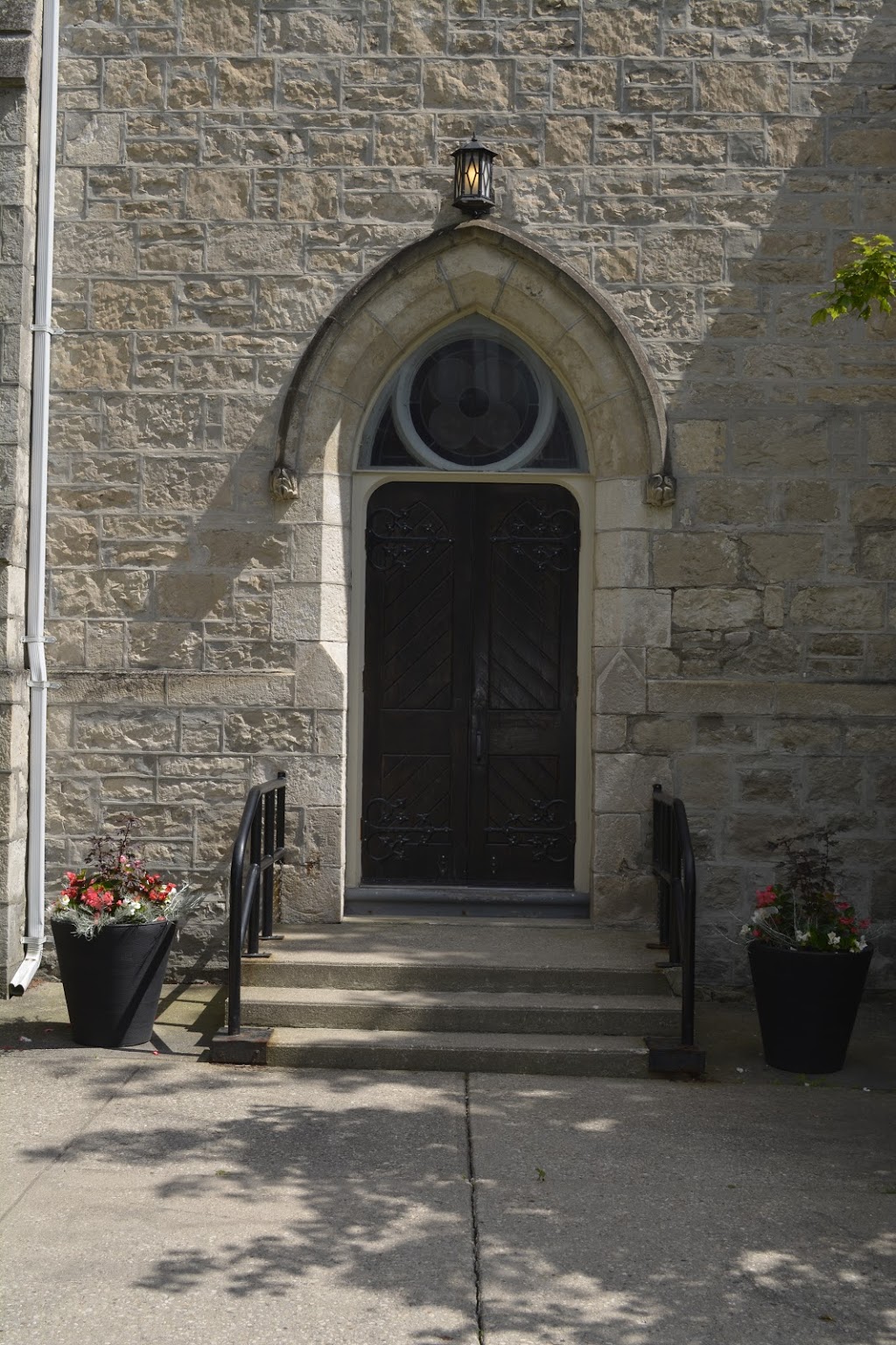 Dublin St. United Church | 68 Suffolk St W, Guelph, ON N1H 2J2, Canada | Phone: (519) 821-0610