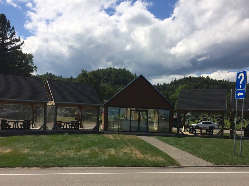 Bureau daccueil touristique de Saint-Siméon | 498 Rue St Laurent, Saint-Siméon, QC G0T 1X0, Canada | Phone: (418) 665-4454