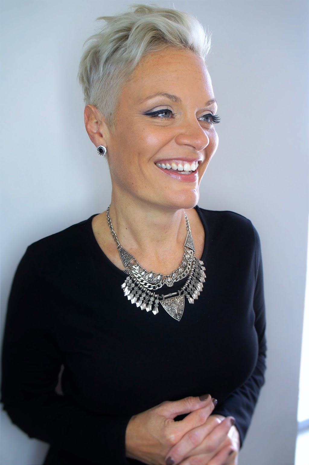 Avalon West Salon & Spa | 618 Huron St, Stratford, ON N5A 6S6, Canada | Phone: (519) 393-6012
