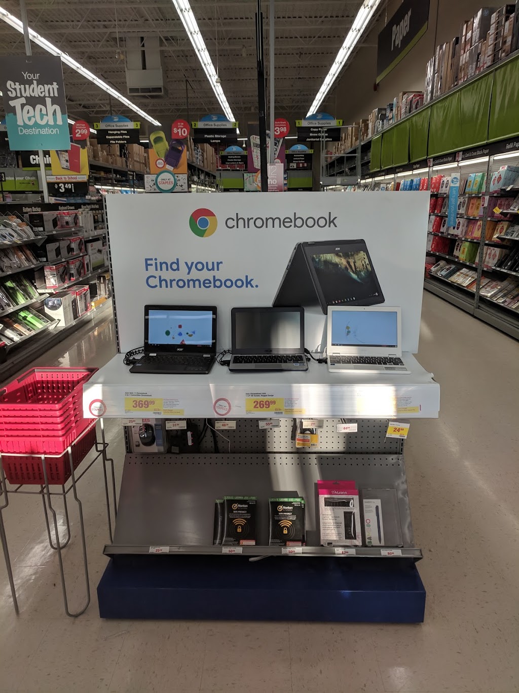 Staples | 91 King William St #102, Huntsville, ON P1H 1E5, Canada | Phone: (705) 789-5817