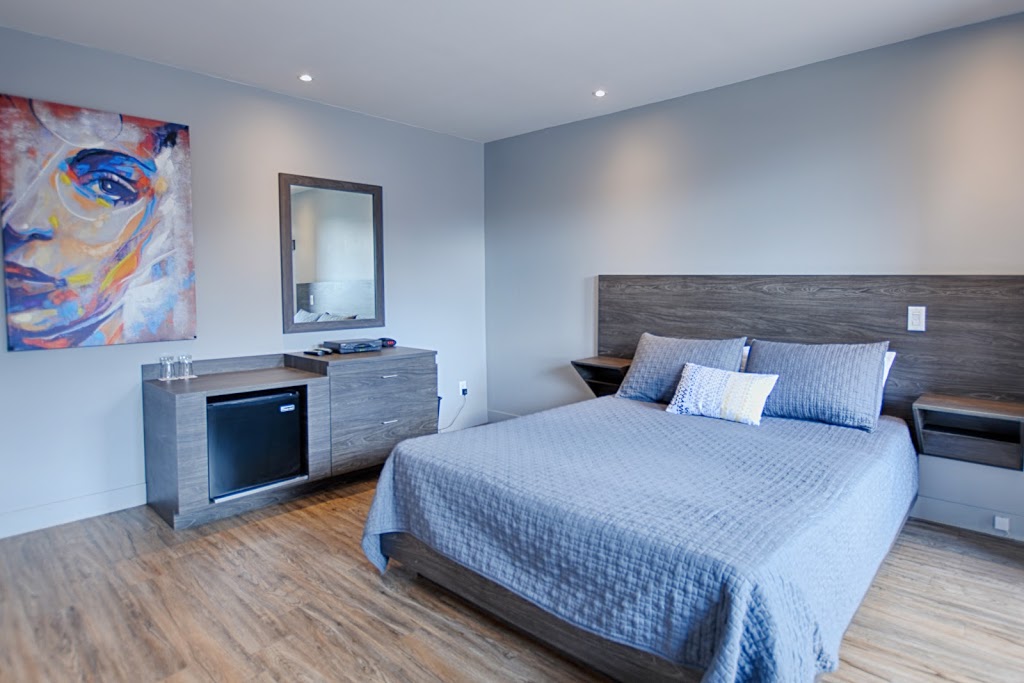 Le Fabreville Motel et Suites | 4301 Boulevard Dagenais O, Laval, QC H7R 1L3, Canada | Phone: (888) 908-4781
