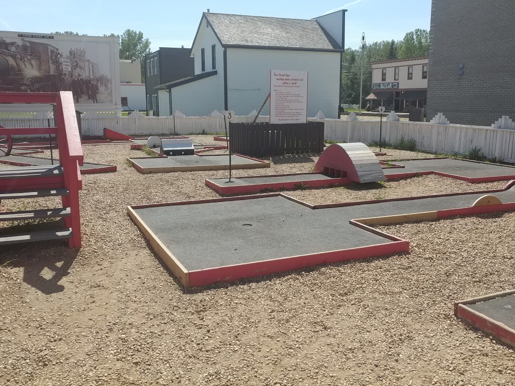 Tom Thumb Miniature Golf | River Valley Whitemud, Edmonton, AB T6H, Canada | Phone: (780) 496-7381