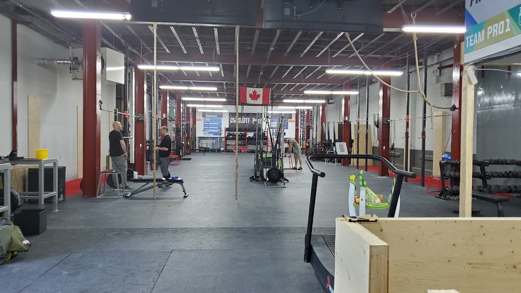 Crossfit PRO1 Montreal | 2221 Rue Pitt, Montréal, QC H4E 1A2, Canada | Phone: (514) 371-3416