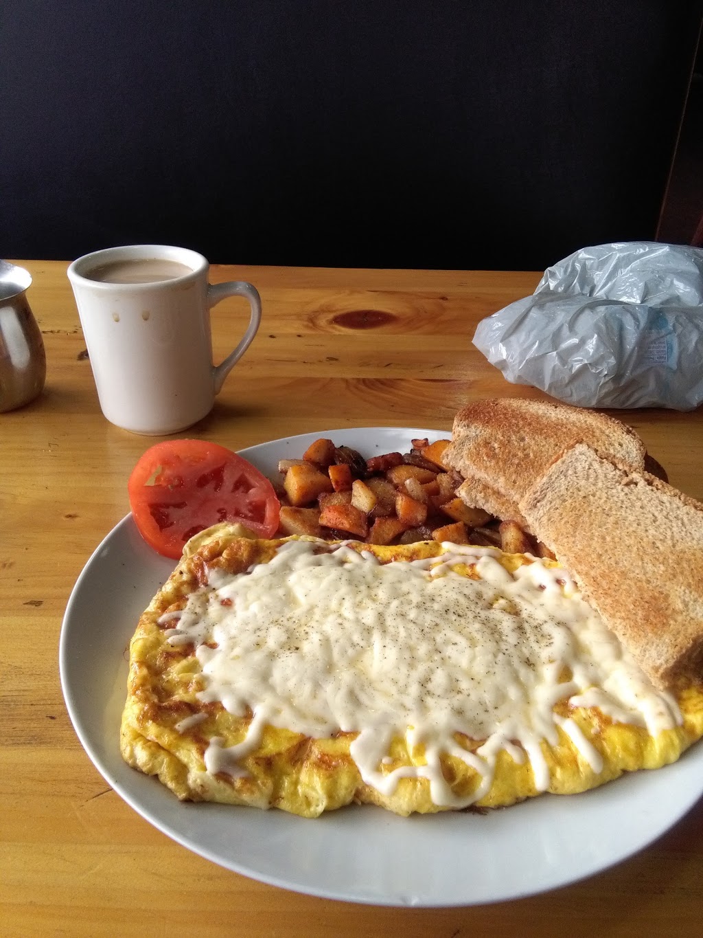 Eastown Bar & Grill | 1142 Barton St E, Hamilton, ON L8H 2V1, Canada | Phone: (905) 549-7917