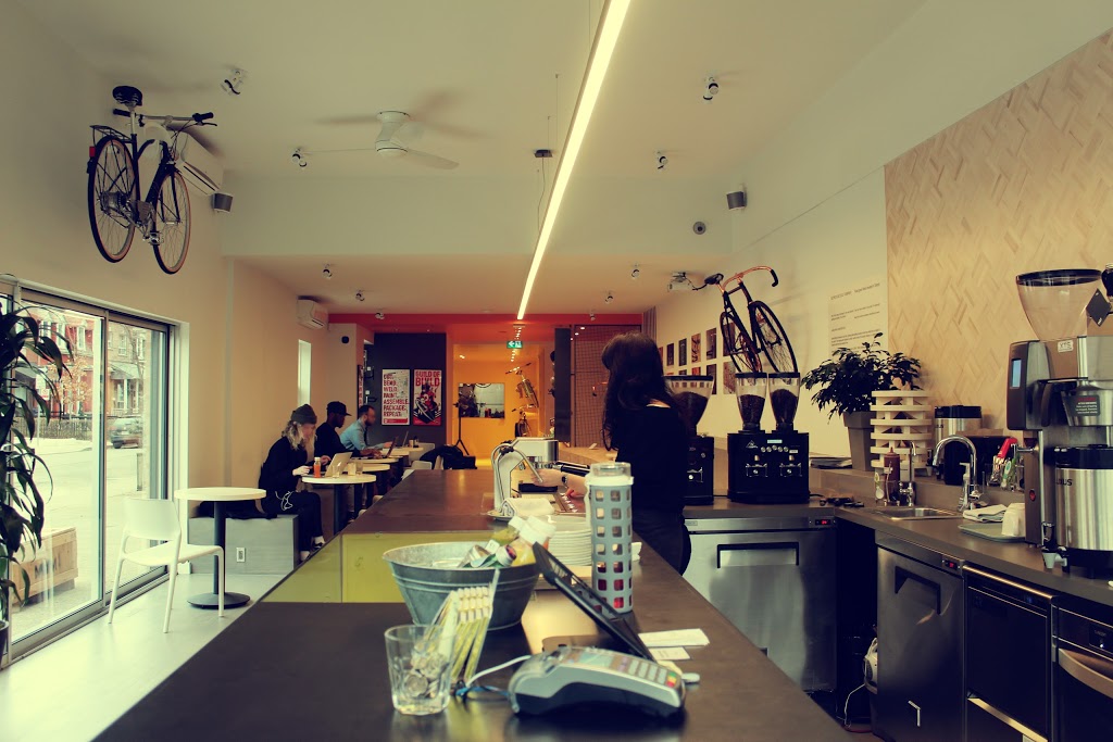 Fix Coffee + Bikes | 80 Gladstone Ave, Toronto, ON M6J 3K7, Canada | Phone: (416) 546-4349