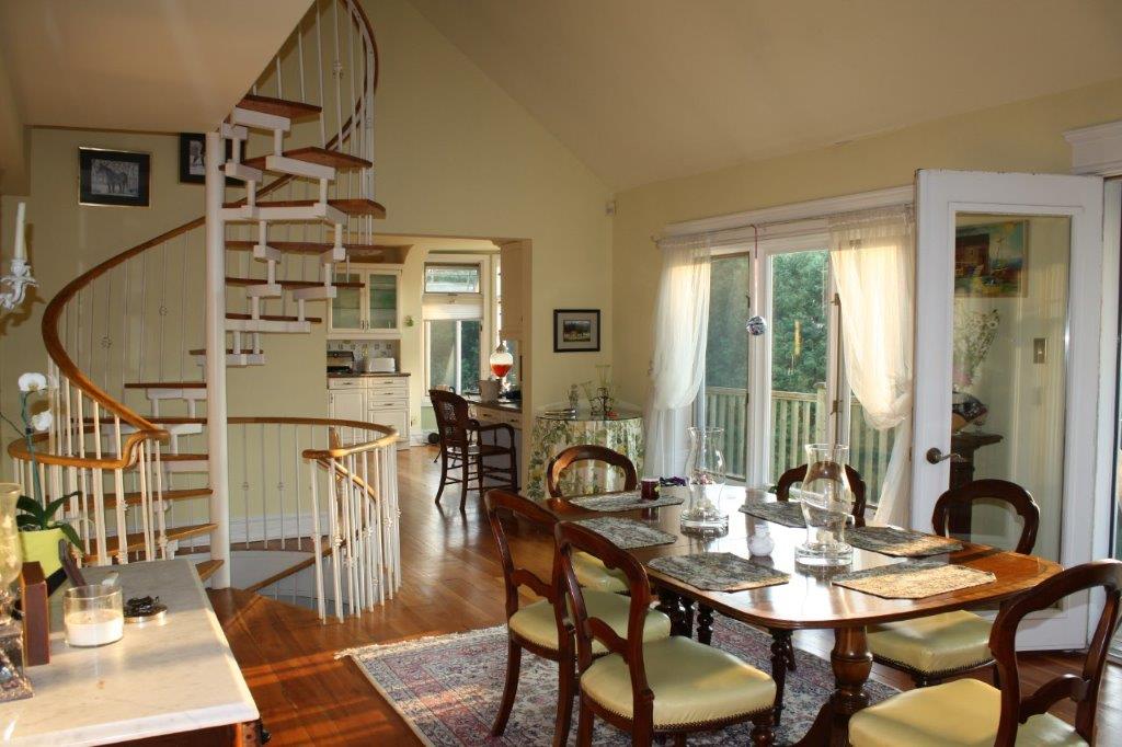 Country Hill Farm | 1380 Concession 3 Rd, Whitchurch-Stouffville, ON L4A 7X4, Canada | Phone: (905) 642-2642