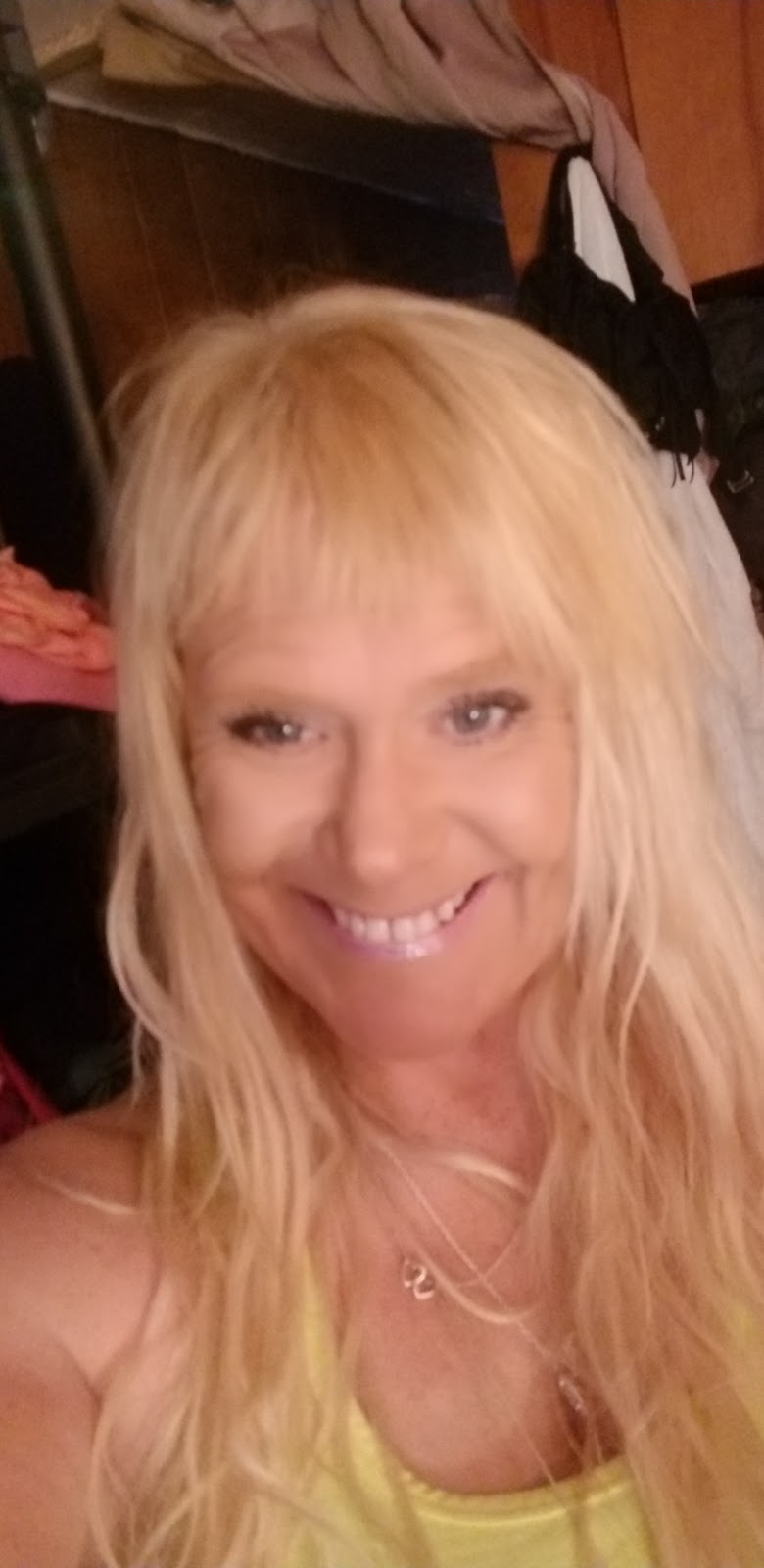 Lovely Longer Locks | 10446 Jackman Rd, Chemainus, BC V0R 1K2, Canada | Phone: (250) 510-0097