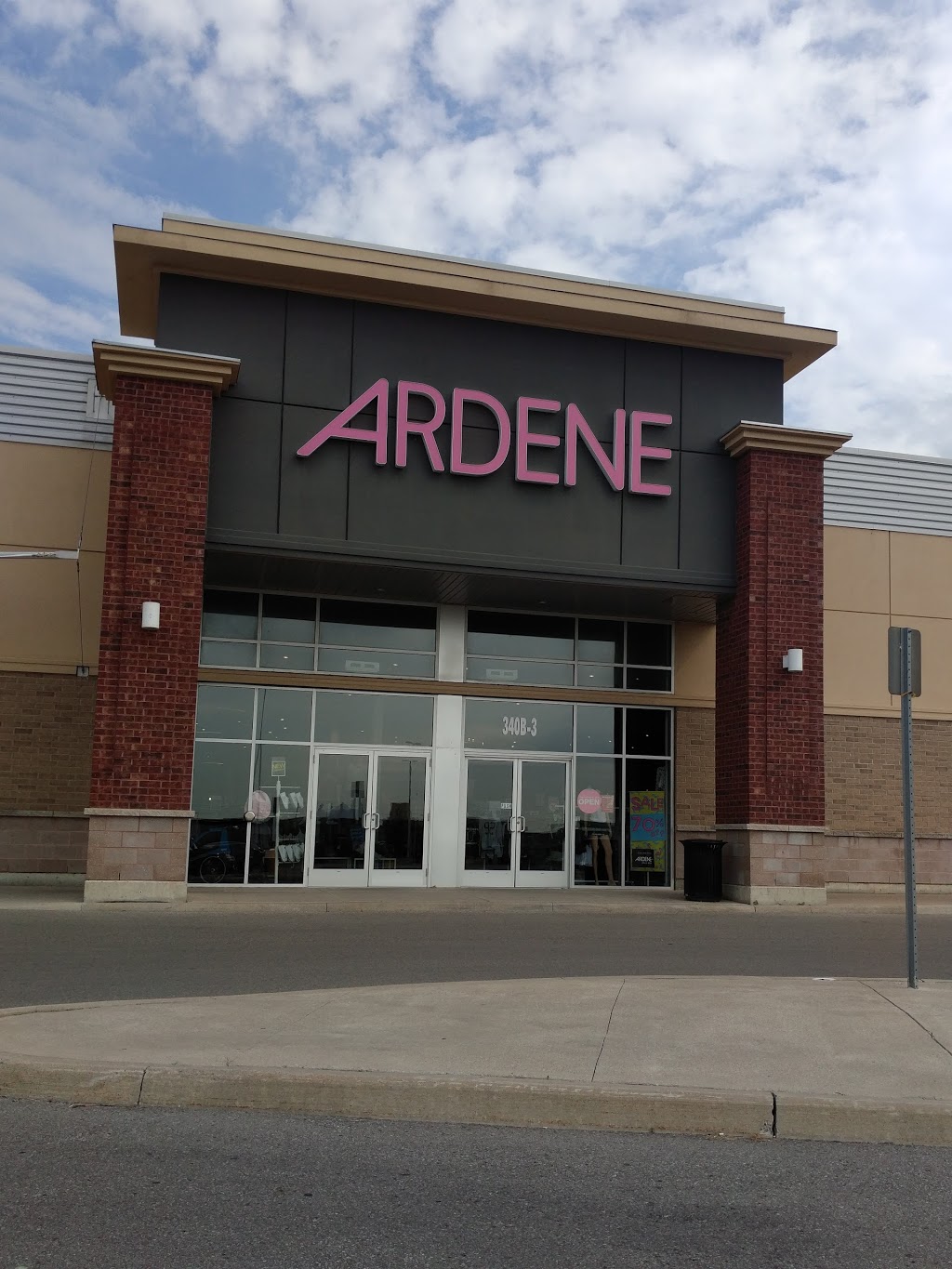 Ardene | 304 - 340 Taunton Rd E, Whitby, ON L1R 0H5, Canada | Phone: (905) 561-1841