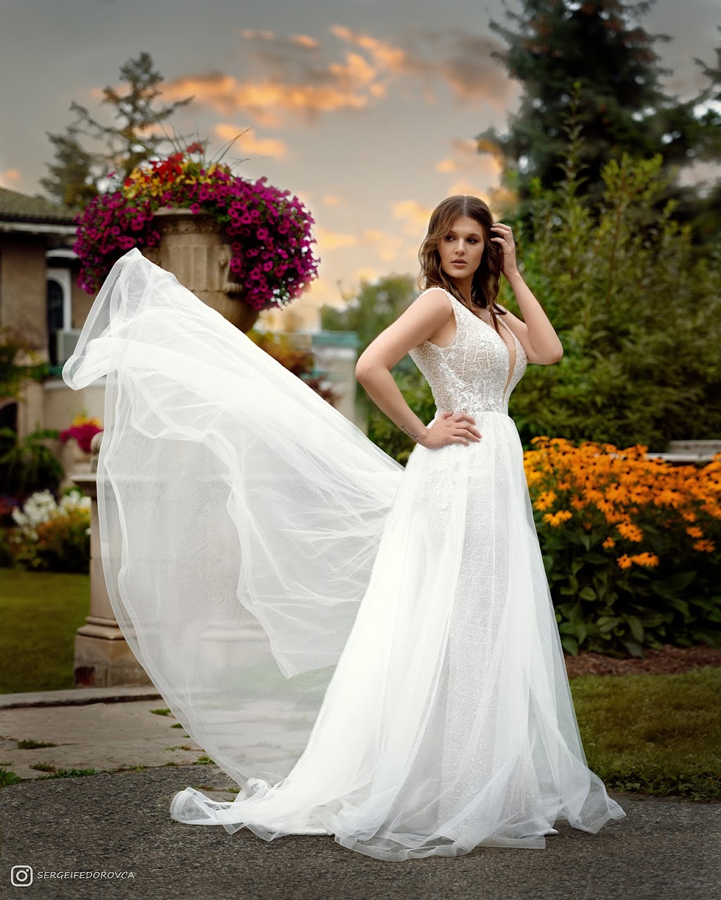 Evianstudios | 26 Marks Rd, Springwater, ON L9X 0S6, Canada | Phone: (647) 787-8782