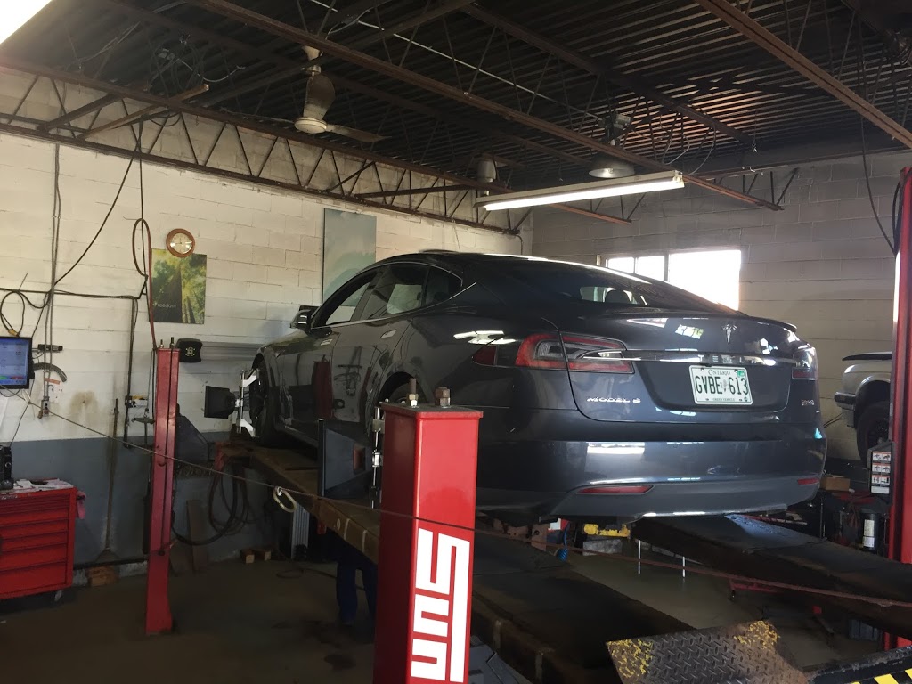Just Alignment and Tire Centre | 155 Milvan Dr Unit #3 (at the BACK of the Building, North York, ON M9L 1Z8, Canada | Phone: (416) 744-9120