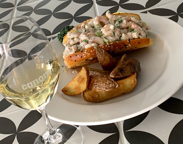 Restaurant Sortez les canons | 3 rue Saint-Jean-Baptiste Vieux, Beloeil, QC J3G 2T8, Canada | Phone: (450) 281-2303