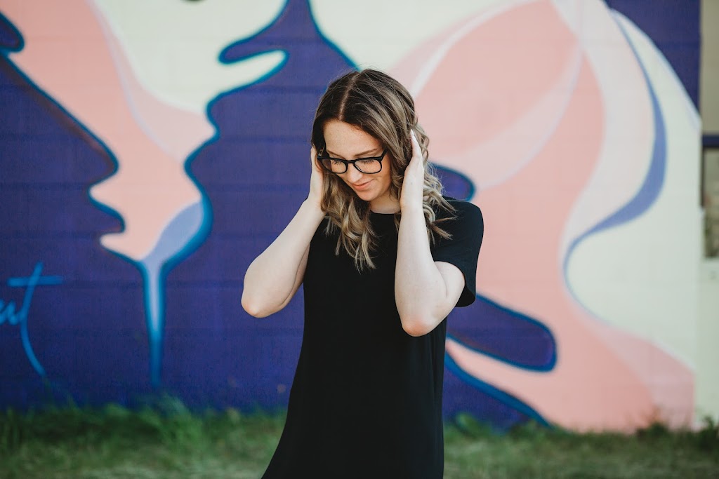 Angela Bliss Photography | Depot Road and, Reid Rd, Brackendale, BC V0N 1H0, Canada | Phone: (604) 250-2226