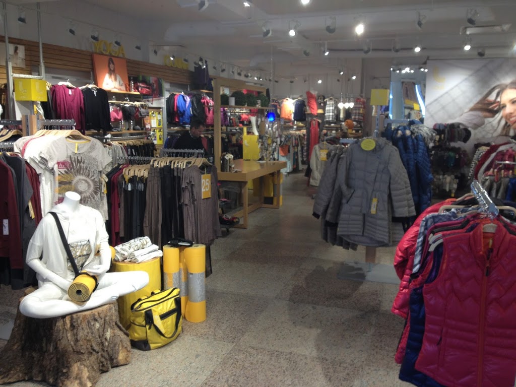 Lolë Livia | 1354 Avenue Maguire, Québec, QC G1T 1Z3, Canada | Phone: (418) 914-9666