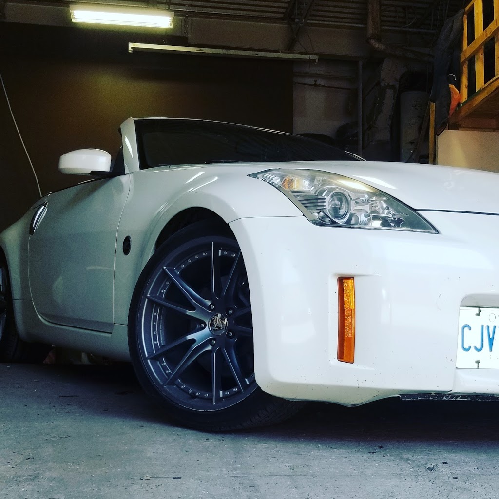AGK AUTO BODY AND REPAIR | 1145 Fewster Dr, Mississauga, ON L4W 1A2, Canada | Phone: (905) 282-0037