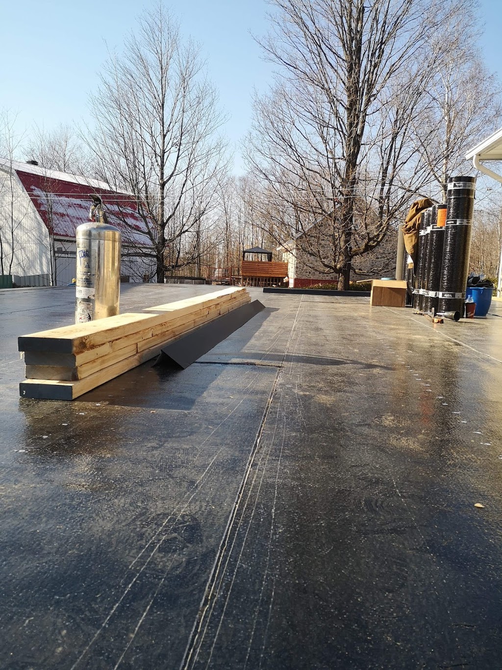 Construction Dox - Toiture | 1051 Route de Chute Panet, Saint-Raymond, QC G3L 4P1, Canada | Phone: (581) 986-9169
