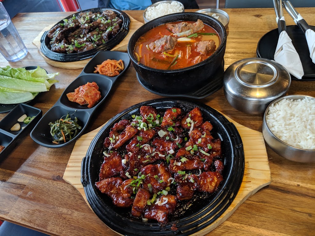 Hansik Korean Cuisine | 13727 127 St NW, Edmonton, AB T6V 1A8, Canada | Phone: (587) 881-1702